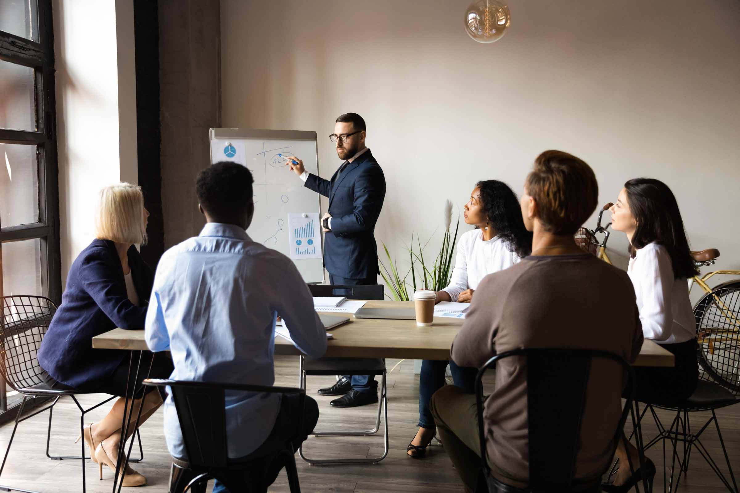 Utveckla ditt företags brand storyn med en workshop tillsammans med Mattias Brännholm.
