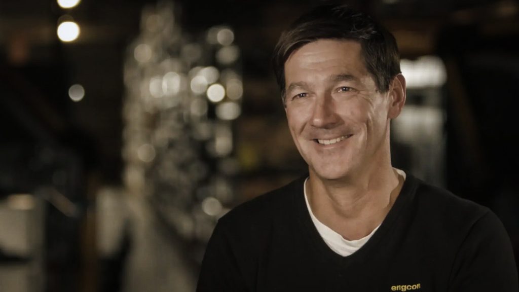 Story of Engcon är en film om Stig Engströms dröm om att utveckla en fungerade handled till grävmaskiner. Och hur han erövrade världen när han lyckades. En film av Mattias Brännholm.